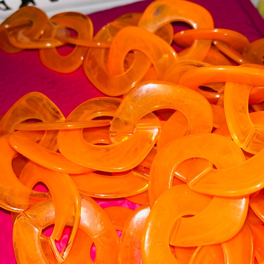 Orangesickle Zaria